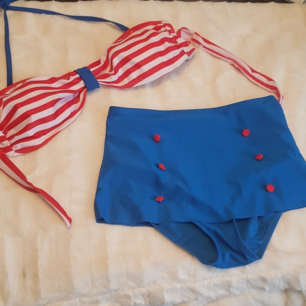 Cute high waisted swim suit!